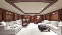 Yacht AMINAH -  Skylounge